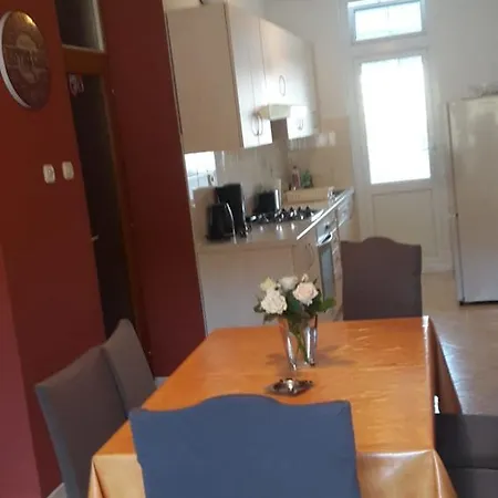 Apartments With Wifi Split - 16009 Konukevi